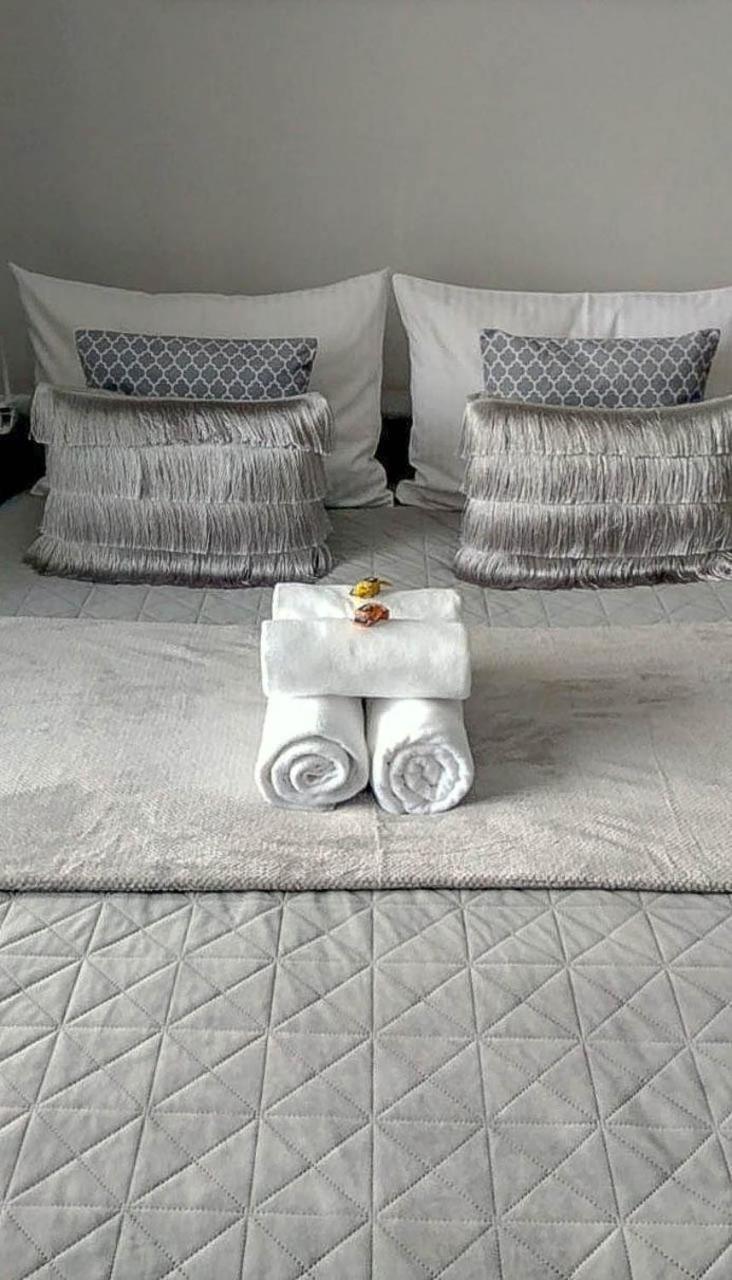 Warsaw Home Suites Dış mekan fotoğraf